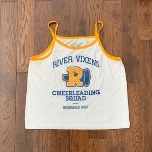 Large women’s Riverdale tank, washed but never worn